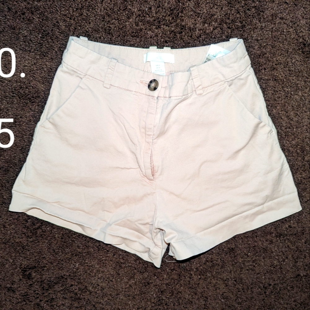 H&M, size 2, light pink shorts
